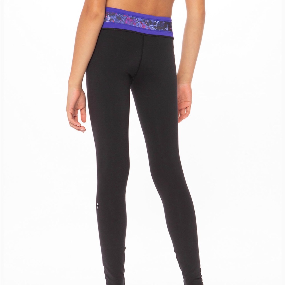 Girls Lululemon tights size 10